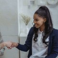 El poder de las agencias de influencia en España: gestión de contratos y acuerdos