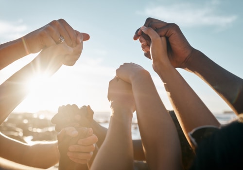 Las consideraciones legales y éticas de las asociaciones de influencers: reflexiones de una agencia de influencia española
